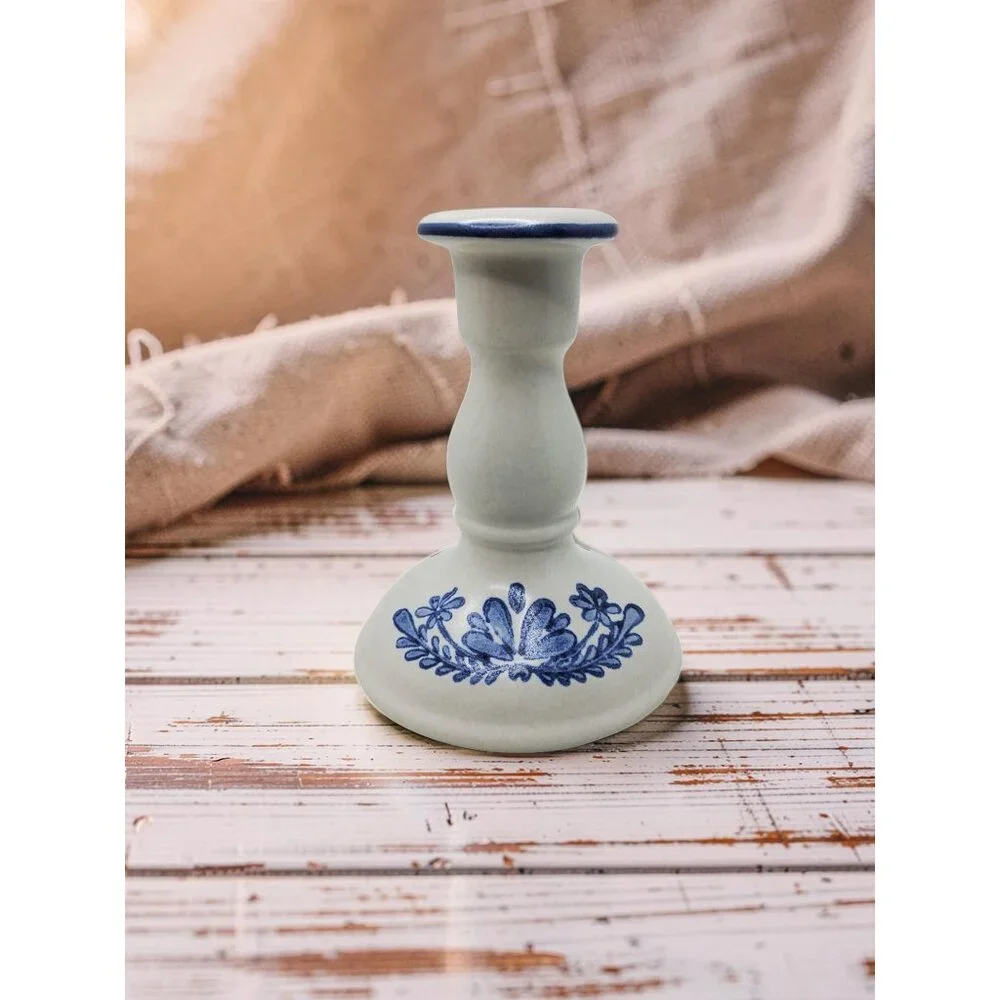 Vintage Platzgraff Yorktowne Ceramic Blue & White Floral Candle Holder - Picture 4 of 16